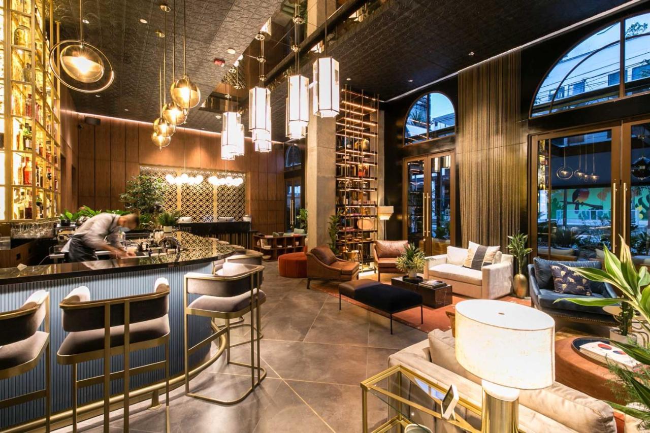 Hotel Marquee Medellin Luaran gambar The Bar at The Hari